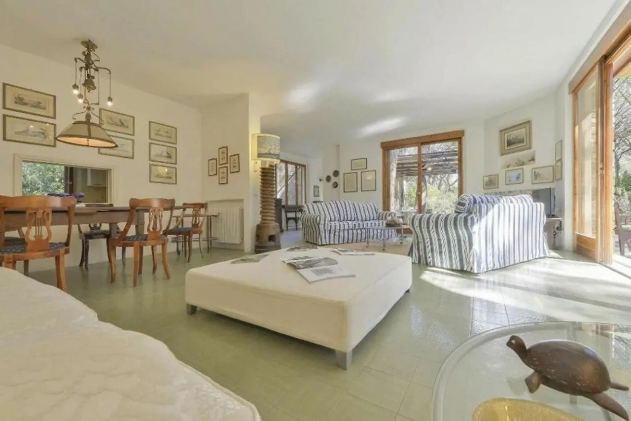 Villa Chris Castiglione della Pescaia Italy